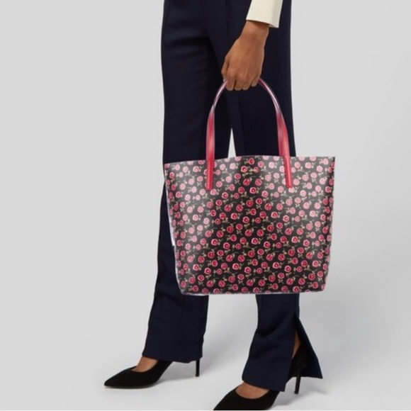 kate spade Handbags - KATE SPADE ARCH PLACE MYA REVERSIBLE TOTE WITH ZIPPER POUCH FLORAL & RED PATTERN